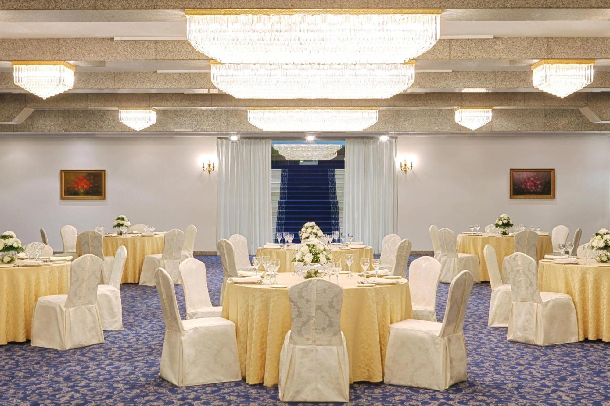 เชอราตัน เจดดาห์ โฮเต็ล Hotel ภายนอก รูปภาพ The ballroom