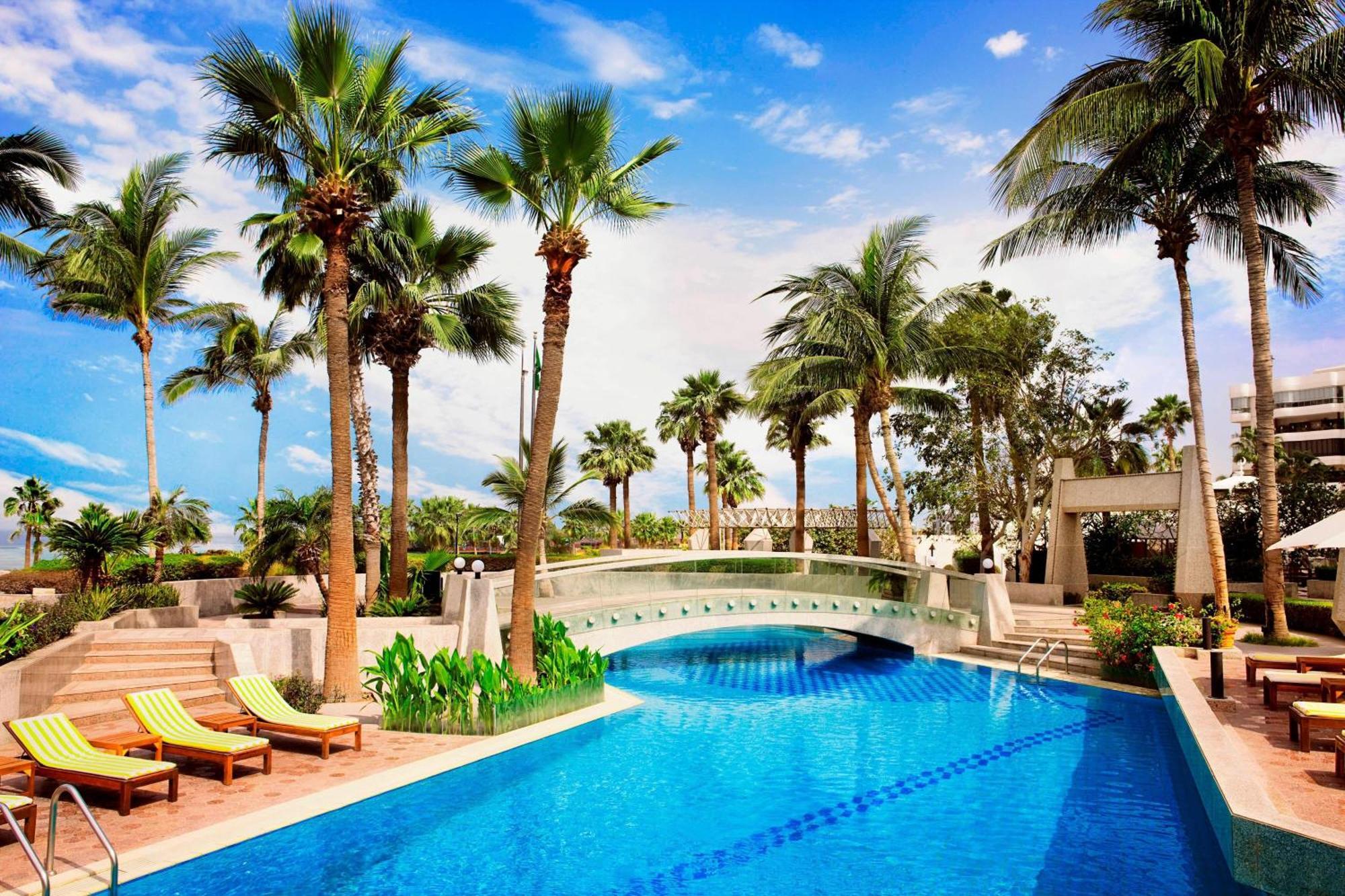 เชอราตัน เจดดาห์ โฮเต็ล Hotel ภายนอก รูปภาพ The pool at the Atlantis Paradise Island
